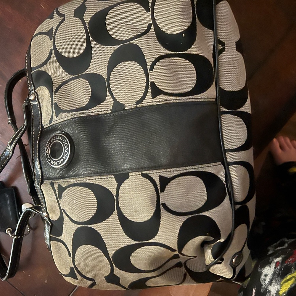 Coach Signature Black and gray Shoulder Bag